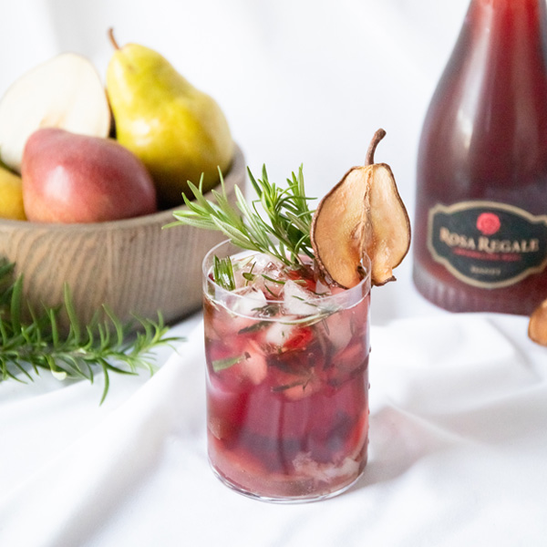 Rosa Regale Holiday Cocktail
